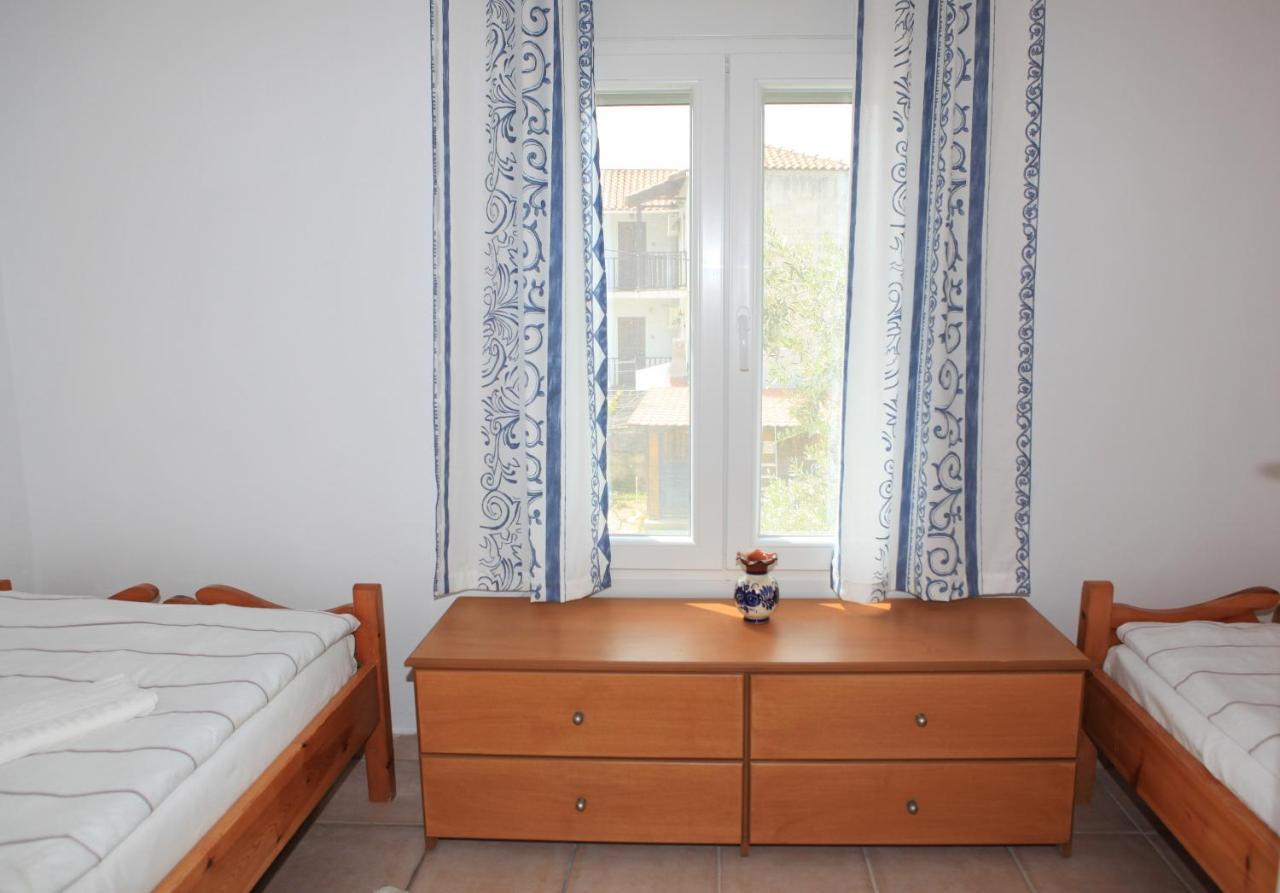 O Pyrgos Accommodations Panormos  Exterior foto